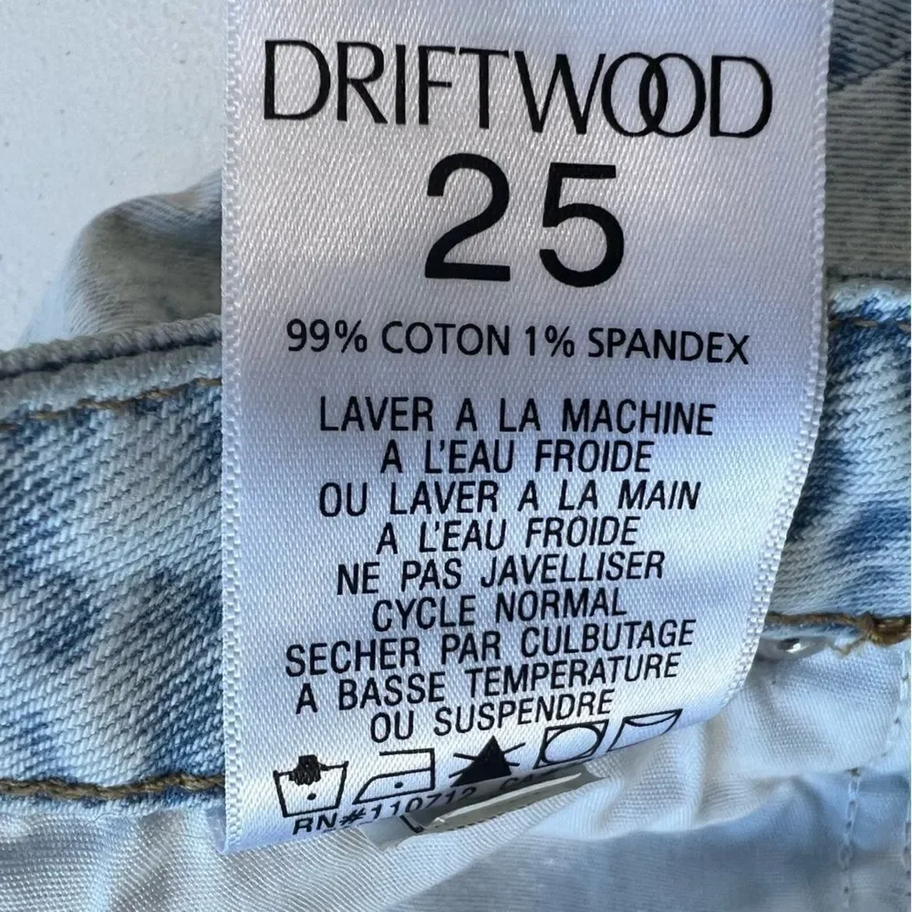 DRIFTWOOD Gizelle Distressed Floral Embroidered Ankle Jeans